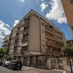 Homely - Spacious Apt In Gianicolo District