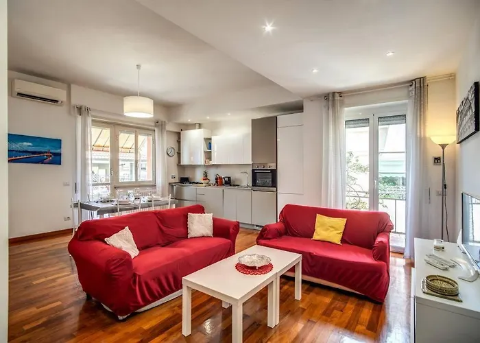 Homely - Spacious Apt In Gianicolo District