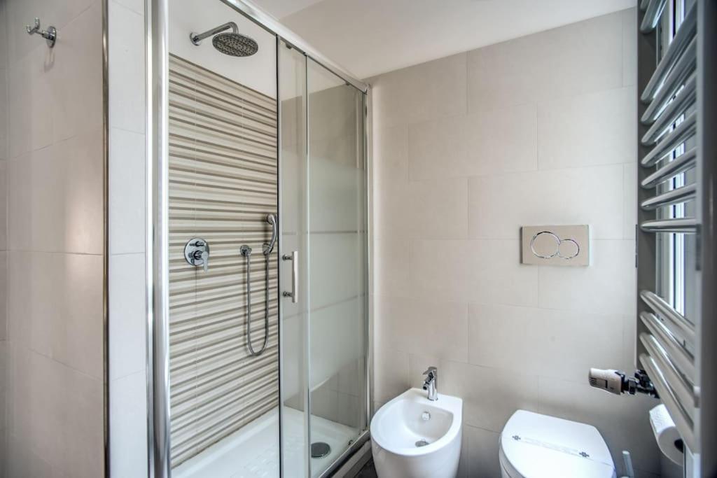 Apartment Homely - Spacious In Gianicolo District Rom